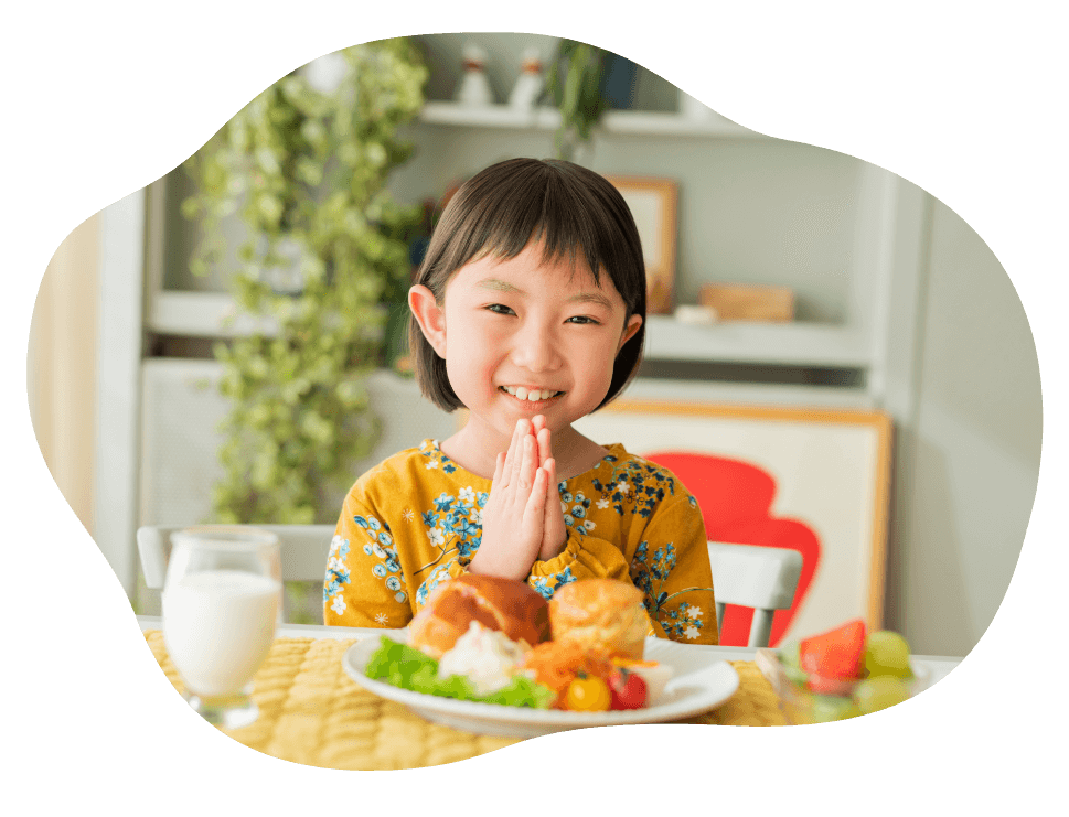 球磨の恵み A2牛乳を楽しむ子供 - 熊本県球磨・人吉地域のA2牛乳